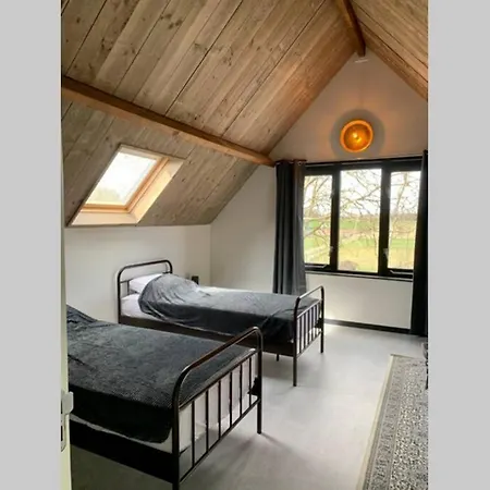 Luxe 6-persoons Vakantiewoning “de Boomgaard” Holiday home *