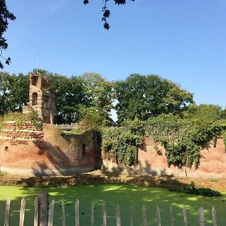 Luxe 6-persoons Vakantiewoning “de Boomgaard” * Appeltern